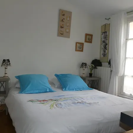 La Passerose 3 Pieces Avec Jardin Au Calme,a 300m De La Plage, B&B 라쿠르드쉬르메르